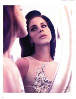 Lana Del Rey, Vogue China, kolczyki Planetaria, 1300 PLN